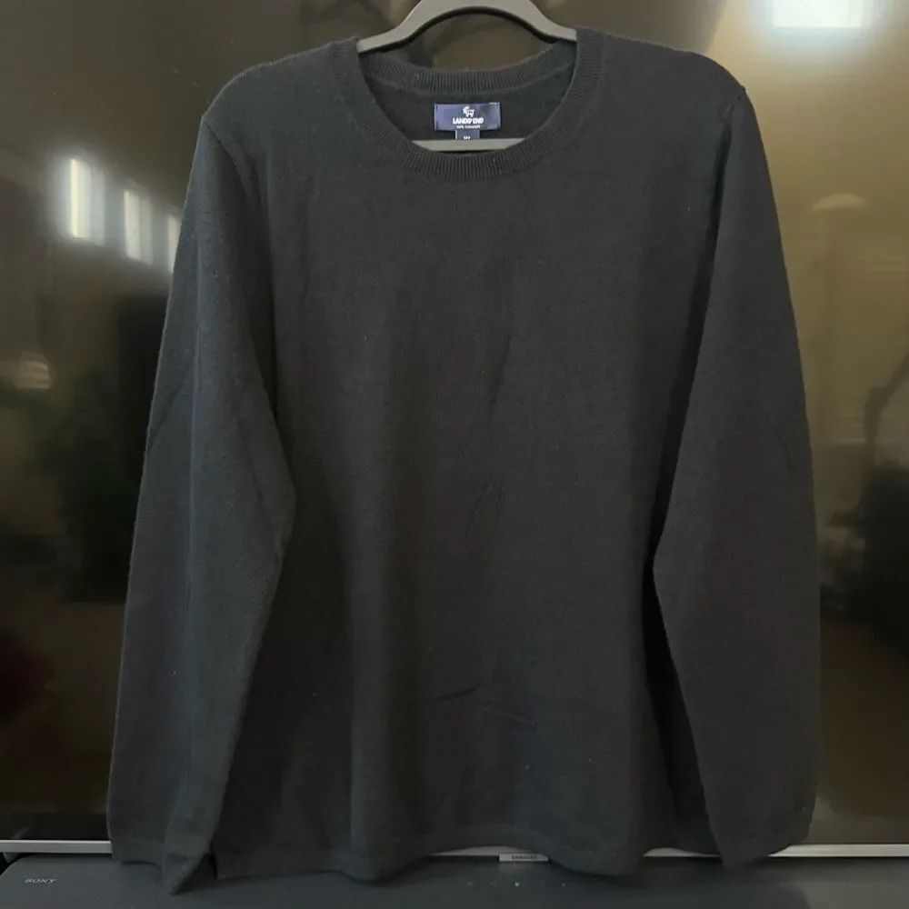 Lands End 100% Cashmere Black Crewneck Long Sleeve Pullover Sweater NEW XL